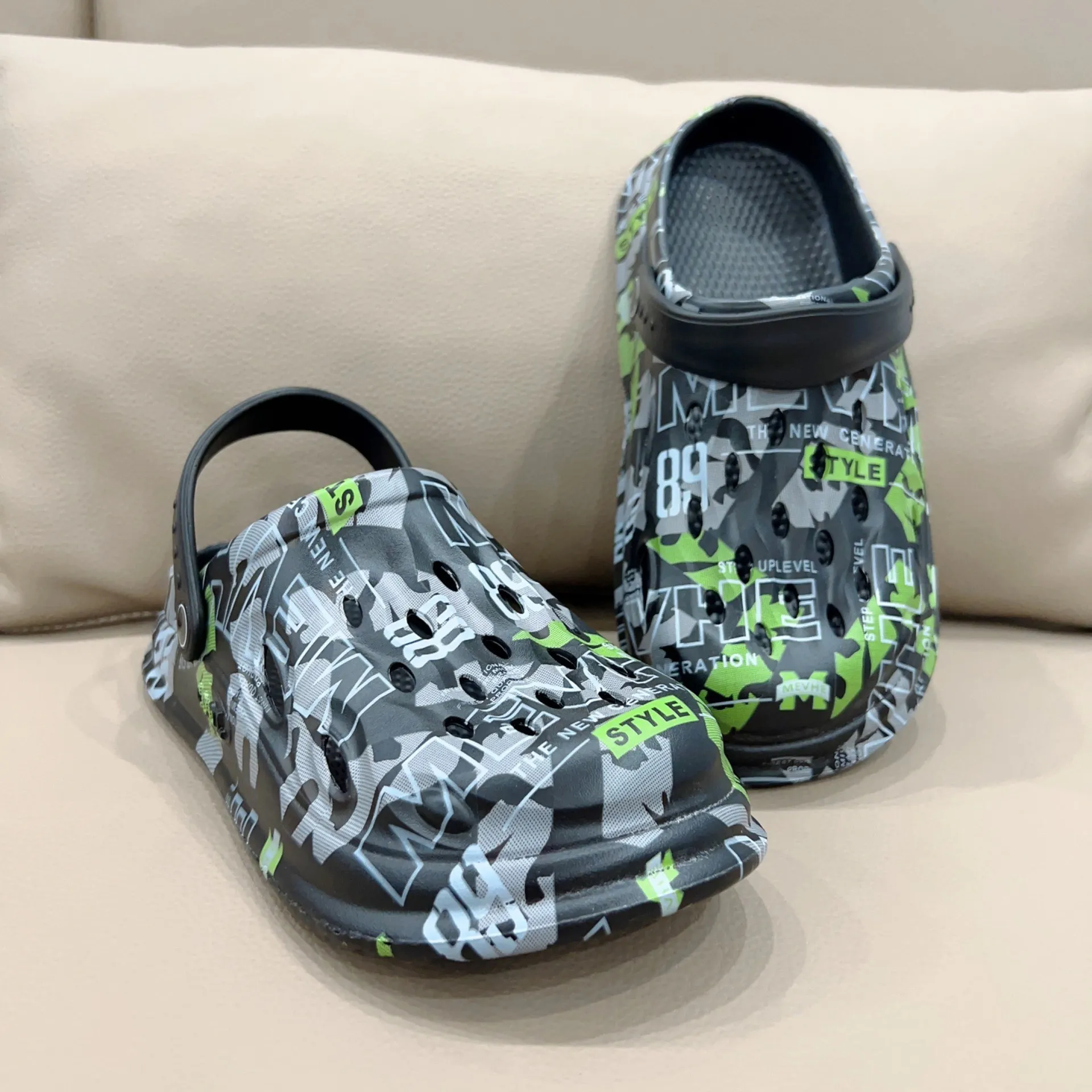 Plus Size Nieuwe Herenpantoffe - Men'S Shoes Crocs recensie en prijs