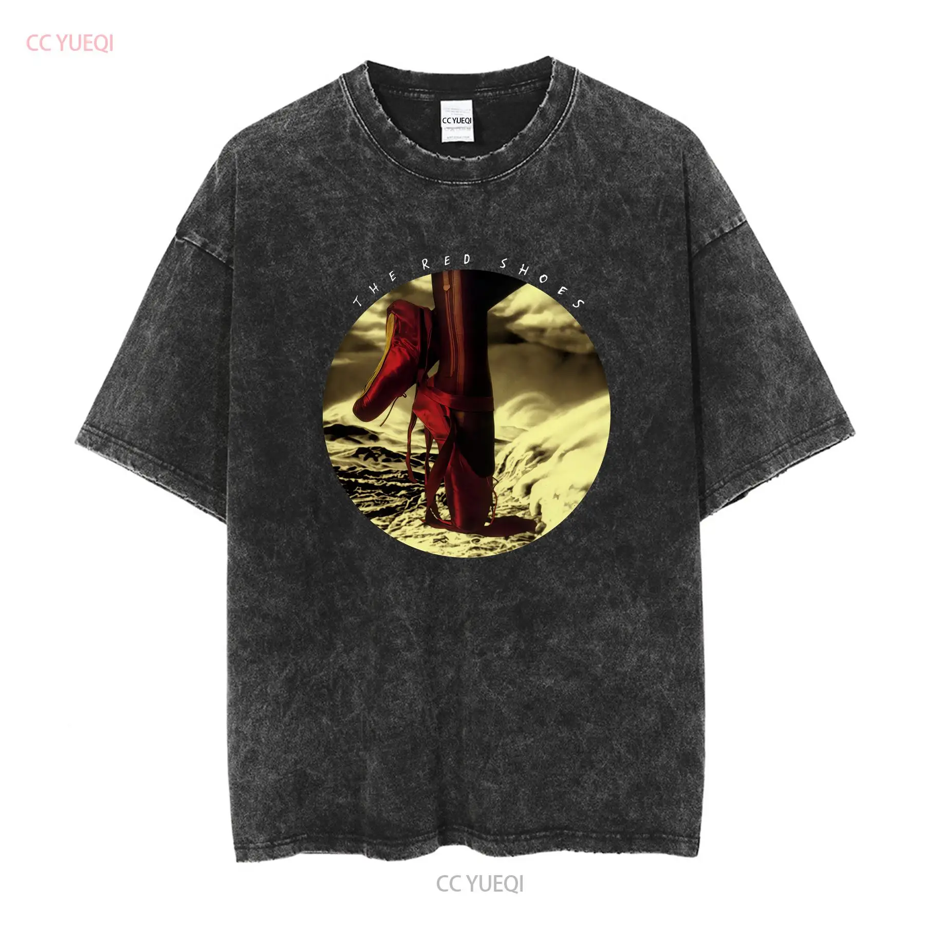Kate Bush T-shirt De Rode Scho - Men'S Shoes Xl recensie en prijs